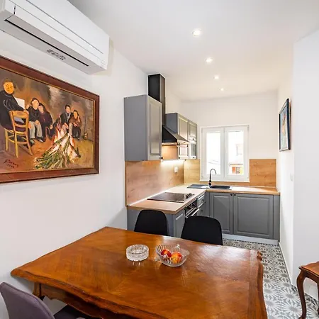 Appartement Ida Arts *