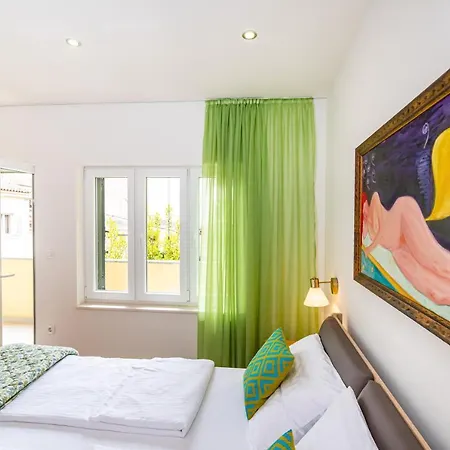 Ida Arts Apartment
