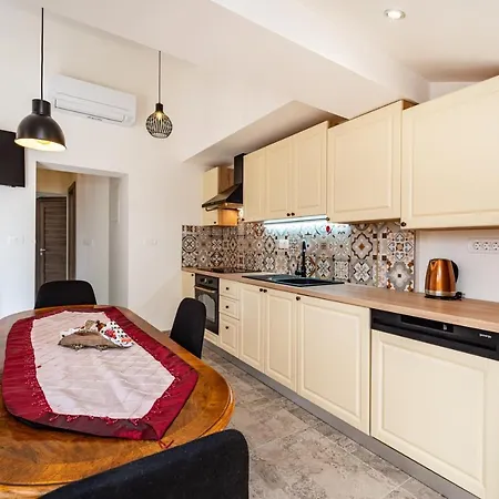 Apartment Ida Arts Zadar
